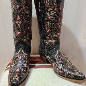 Corral Black and Pink Heeled Boots